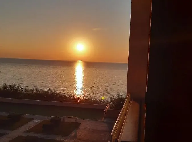 公寓 Yoo Bulgaria -c306 奥布佐尔